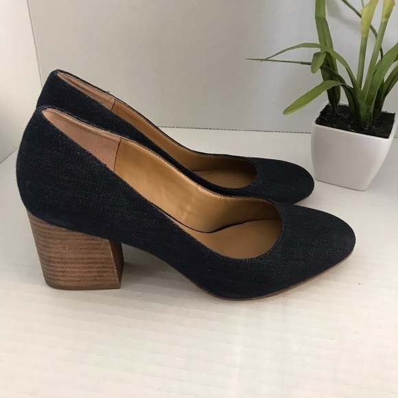 NWT - Franco Sarto Optimum Blue Denim Slip On Pump - Picture 1 of 10